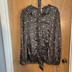 NWT Passport Black and White Paisley Long Sleeve Blouse Belt/Ribbon XL